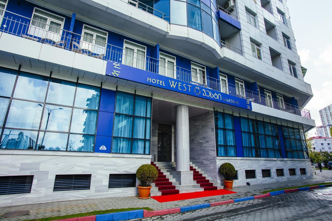 Hotel West Батуми Экстерьер фото