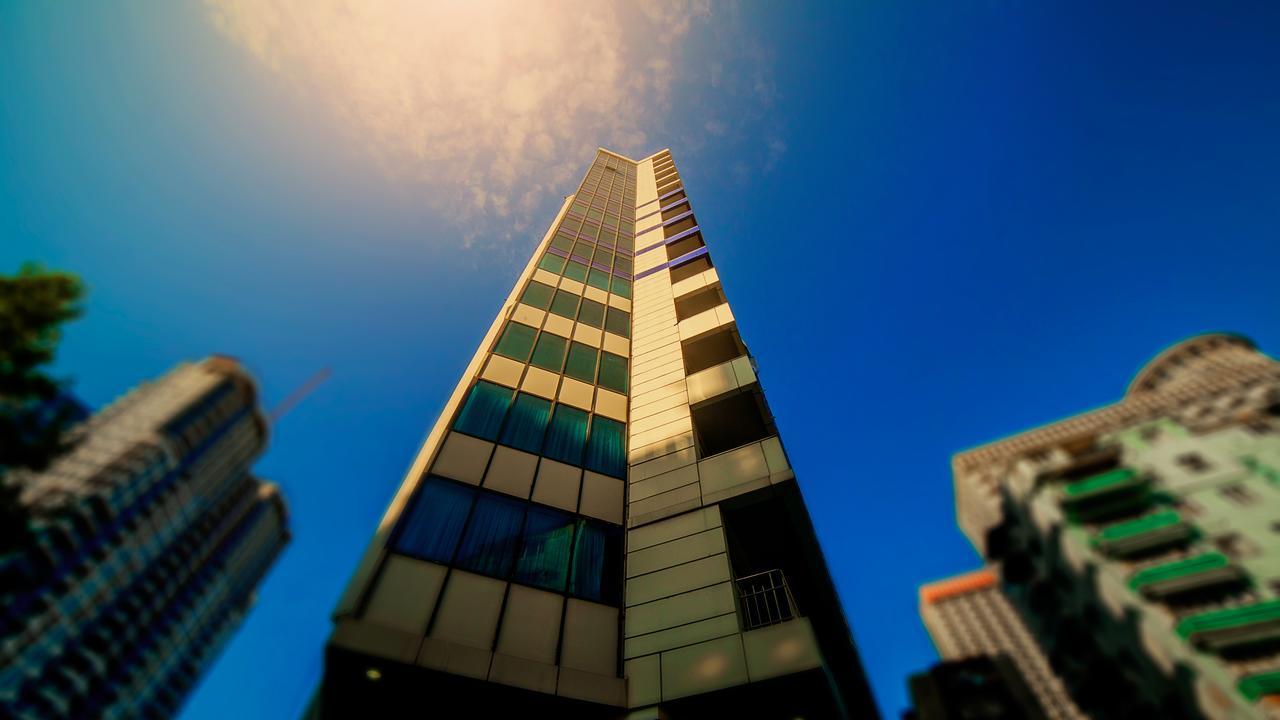 Hotel West Батуми Экстерьер фото